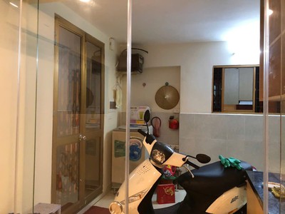 Chính chủ cho thuê nhà 2 tầng ngõ 241 Khâm Thiên, trung tâm quận Đống Đa, Hn 0