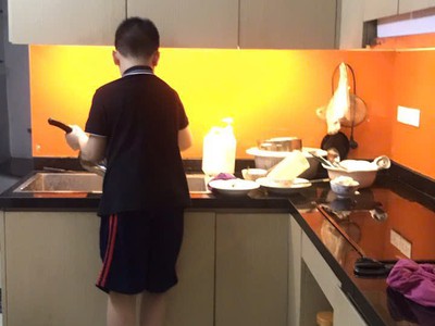 Chính chủ cho thuê nhà 2 tầng ngõ 241 Khâm Thiên, trung tâm quận Đống Đa, Hn 3