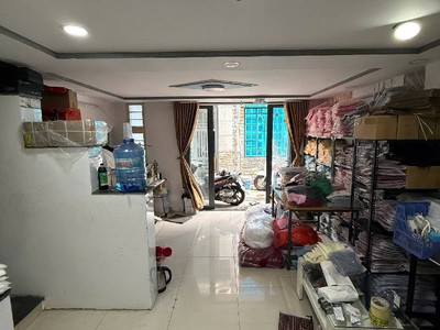 Bán nhà 2 tầng đẹp 30m   5x6 , ngay bình long, gần ngã tư bốn xã, chỉ hơn 3 tỷ 1