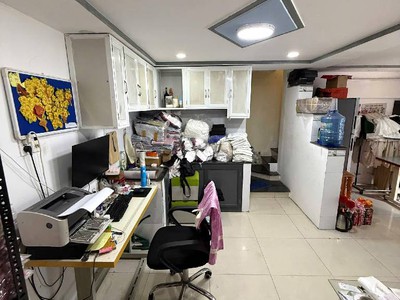 Bán nhà 2 tầng đẹp 30m   5x6 , ngay bình long, gần ngã tư bốn xã, chỉ hơn 3 tỷ 3