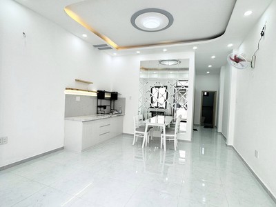 Bán nhà liền kề trường đại học maketing khu võ văn hát, p. long trường, tp thủ đức 1
