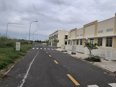 Nhà phố trung tâm phước đông   tây ninh 3