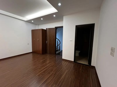 Nhà mới - đẹp 5 tầng ngọc thụy 32m2 7.18 tỷ long biên hà nội. 2