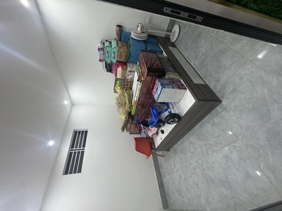 Bán gấp nhà mặt phố hoàng quốc việt 54m2, 6 tầng, mặt tiền 5.5m 2