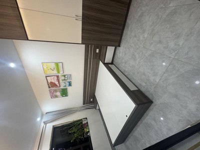 Bán gấp nhà mặt phố hoàng quốc việt 54m2, 6 tầng, mặt tiền 5.5m 4