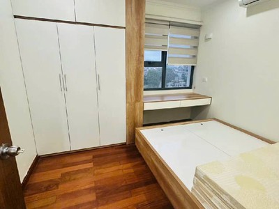 Chung cư dream center home 282 nguyễn huy tưởng  86m giá chào 7x tỷ 3