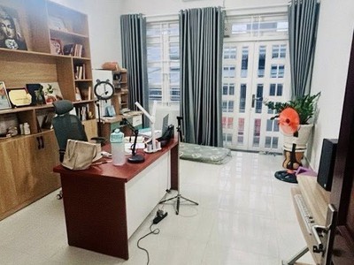 Bán nhà 4 tầng ngay chợ tân hương   đường 8m   sát mt   80m   giá 9.x tỷ 3