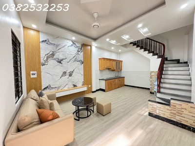 Nhà mặt phố lai xá    1 nhà ra ql32 - diện tích 40m2 - 4 tầng - giá chỉ 8,x  tỷ. 1