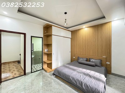 Nhà mặt phố lai xá    1 nhà ra ql32 - diện tích 40m2 - 4 tầng - giá chỉ 8,x  tỷ. 4