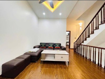 Chỉ 6,9 tỷ  54m bán nhà đẹp thanh am, long biên, ngõ thông, gần ô tô, tiện ích 2