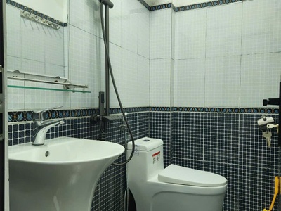 Bán nhà đẹp kim giang 36m   4 tầng, ô tô dừng đỗ cách nhà hơn 10m, nhà có sân để xe tiện lợi 4