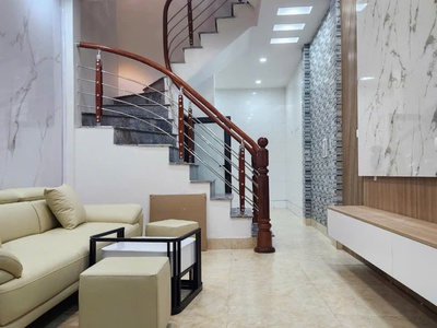 Bán nhà đẹp kim giang 36m   4 tầng, ô tô dừng đỗ cách nhà hơn 10m, nhà có sân để xe tiện lợi 0