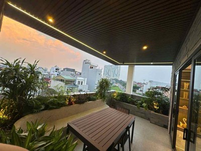 Nhà đẹp ngọc thuỵ, 7 tầng thang máy, mt 5.7m, gara 2 xe 7 chỗ, kinh doanh, full nội thất 4