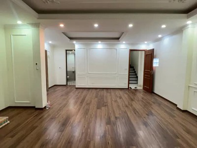 Nhà mới ô tô vào nhà  phú viên 52m2 x 5 tầng 9.95 tỷ long biên hà nội. 3