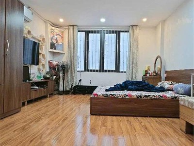 Siêu hiếm bán nhà vũ xuân thiều - 5 tầng - xây mới - ngõ ô tô thông nhỉnh 5 tỷ 4