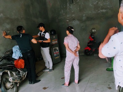 Đơn vị chuyên thiết kế và thi công tủ bếp chống mối mọt cực đỉnh với giá cực Var:TinhQuan 1