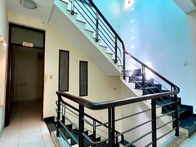 Bán nhà mặt tiền thống nhất - giao lũy bán bích, 4,3x15m, 3 tầng - 4pn, chào 13,9 tỷ. 1