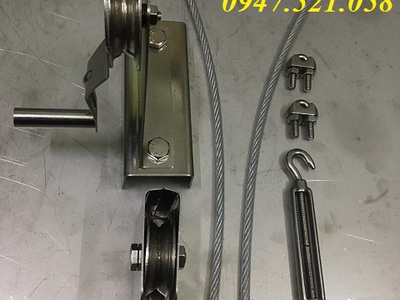 Phụ kiện kéo dây cáp cột cờ Inox Hà Nội 0968521058 KIm khí THANH SƠN có tay quay Inox, puly Inox 0