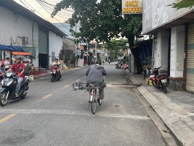 Bán nhà mặt tiền 75x34m giá 65 tỷ đường đông hưng thuận 17 0