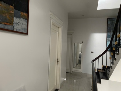 Cho thuê nhà 4 tầng trên đường Nguyệt Quế 22 - Vinhomes Riverside Long Biên - 35 triêu/tháng 8