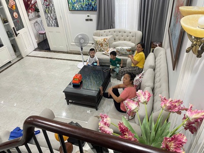 Cho thuê nhà 4 tầng trên đường Nguyệt Quế 22 - Vinhomes Riverside Long Biên - 35 triêu/tháng 2