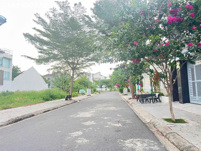 Chỉ 39 triệu/m2 tại kđt phước long a-chiều ngang đất 12m-quá rẻ để đầu tư sinh lời- pháp lý chuẩn 0