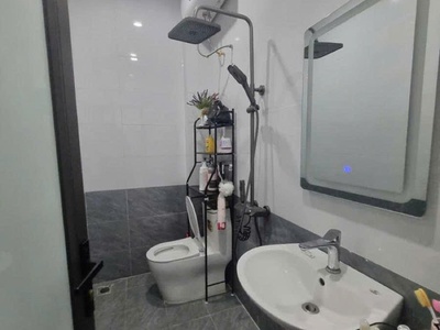 18,5 tỷ, nhà phân lô, mới, đẹp 75m 4 tầng, mặt tiền 5m, ngõ thông  ô tô vào nhà. 4