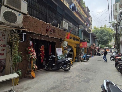 Bán nhà tây sơn, đống đa kinh doanh sầm uất- ô tô vào nhà - tập thể tầng 1 diện tích 90m 0