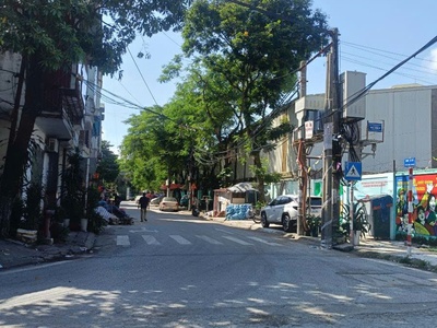 Nhà đẹp xây mới, 5 tầng  - thang máy - long biên 8.2 tỷ 2