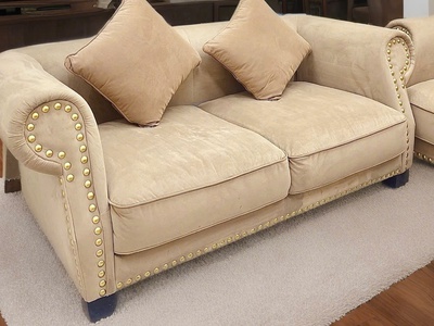 Mình cần thanh lý bộ sofa mới setup cho văn phòng ở ciputra cùng máy giặt, giường gỗ của cá nhân 0