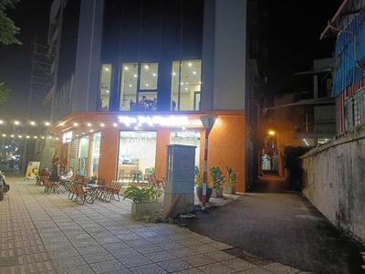 Nhà đẹp dân xây 3 tầng, ngõ ô tô 7 chỗ thông, ngõ nông ngắn. 0