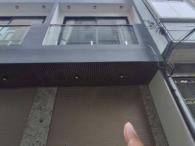 Siêu phẩm hoa lâm 6tầng - ô tô vào nhà ở cực sướng - đt giữ tiền ổn định 0