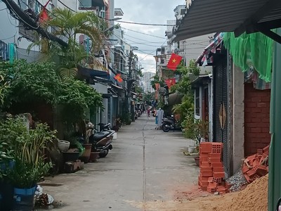 Chính chủ 1 đời bán nhà MT Thụt Hậu Giang Q.6 - 47m2 - 4PN 3wc - giá 6 tỉ 0