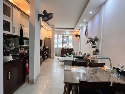 Bán nhà lô góc mặt phố Thái Phiên, Hai Bà Trưng tiện kinh doanh 5 tầng 30m2 giá 21 tỷ 1
