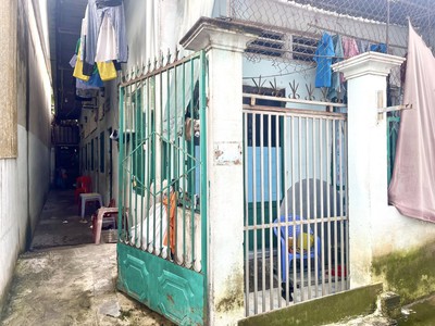 NHÀ Dĩ An 114M2  NGANG 6M - Cho thuê 10TR - Ngay  CHỢ, Cạnh  TRƯỜNG HỌC - Hẻm xe hơi chỉ 4.6 TỶ TL. 4