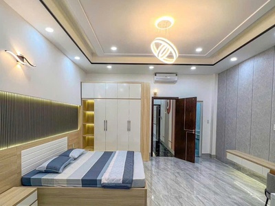 Chính chủ bnas nhà cầu diễn 60m2   10,2 tỷ   ô tô tránh   lô góc  thang máy 3
