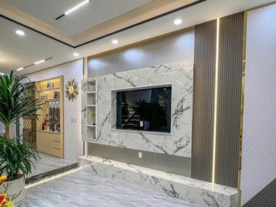 Chính chủ bnas nhà cầu diễn 60m2   10,2 tỷ   ô tô tránh   lô góc  thang máy 4
