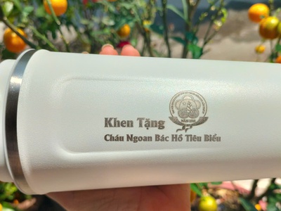 Nhận Khắc Kim Loại, Khắc Nhãn Mác, Khắc Laser lên những vật dụng kim loại theo yêu cầu khách hàng. 0