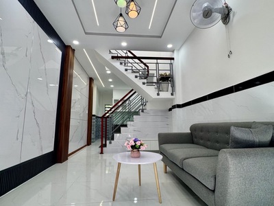 Bán nhà 2 tầng Nguyễn Duy Cung, DT 3x10m- Giá nhỉnh 3 tỷ 0