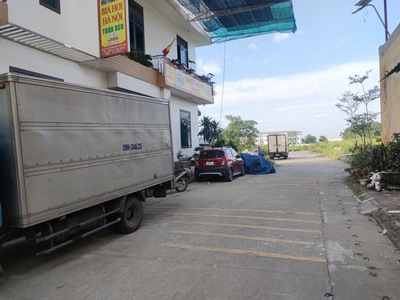 B.á.n đất đấu giá tổ 3  giai lạc , xã quang minh, hn, dt80m, mt5m, vỉa hè, ôtô, g.i.á đầu tư 4.xtỷ, 2
