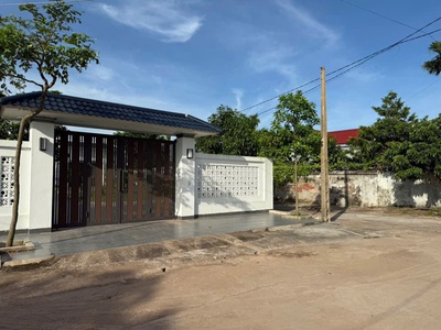 Chính chủ bán - vị trí vàng   đường thông tứ ngả, buôn bán hay an cư đều tuyệt vời 1