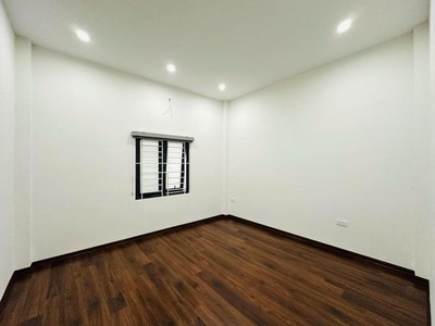 Nhà mặt phố hoàng quốc việt 47m2, 7 tầng thang máy, kinh doanh sầm uất 3
