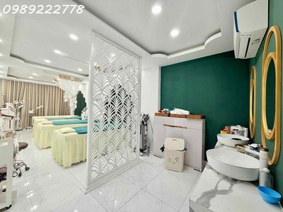 Bán nhà mặt tiền mới tinh , phường đakao kinh doanh đỉnh- dt 70m2- khu cực hiếm bán .mt 98 1