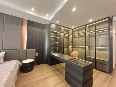 Siêu phẩm - resort 5 sao, chợ ngọc thụy, long biên 65m, bán nhà , ô tô thang máy - 1x.x tỷ 3