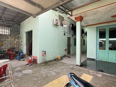 340m2 - dòng tiền 180 tr/năm  - giá 20 tr/m2 gần làng đại học 3
