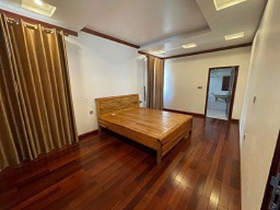 Bán biệt thự đẹp   view biển, phường hạ long 3