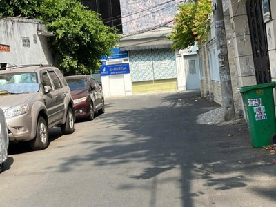 Ngang hiếm 5m, ngay hxh xô viết nghệ tĩnh, bt, 5x22, nở hậu 5.4m, 4 tầng, giá: 17.9 tỷ 0