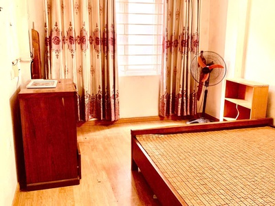 Cho thuê nhà nguyên căn ngõ 20 đại la, 32m2 x 4 tầng, 3 ngủ, 9 triệu.tháng 3