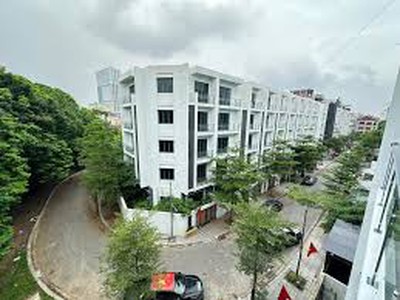 Bán căn nhà liền kề  ngõ 196 hồ tùng mậu, 80m  6 tầng, thang máy giá 27tỷ 0
