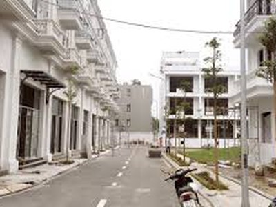Bán căn nhà liền kề  ngõ 196 hồ tùng mậu, 80m  6 tầng, thang máy giá 27tỷ 1